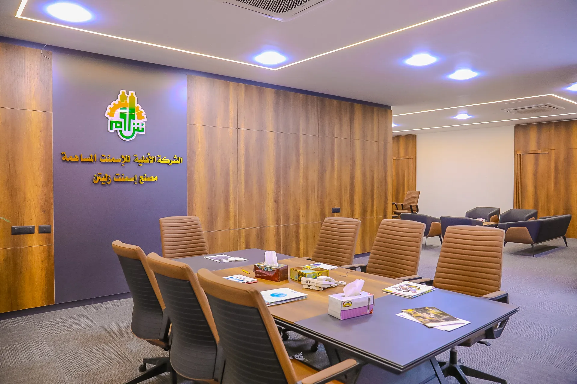 مساحة استقبال المبنى الإداري